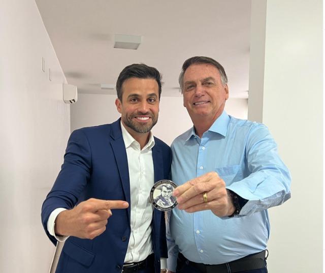 Marçal critica Bolsonaro e o alerta a “cuidar da vida” para evitar conflitos