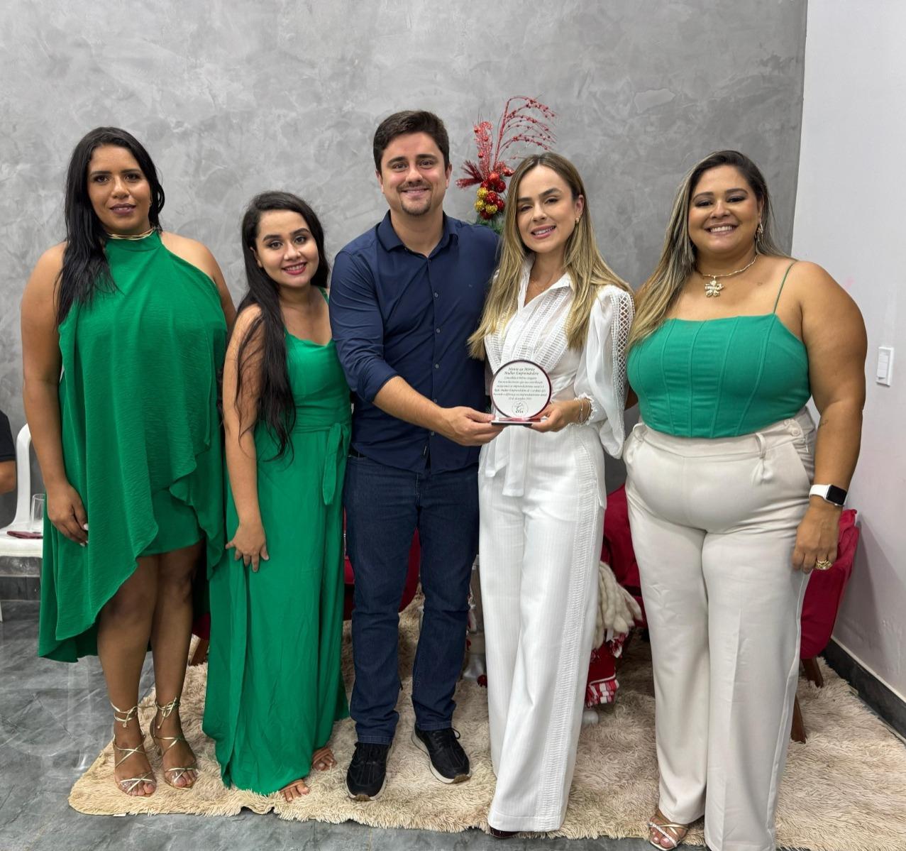 Prefeito Diego Sorgatto e a Primeira-Dama Helena Sorgatto prestigiam evento da Rede de Mulheres Empreendedoras de Luziânia e reforçam apoio ao empreendedorismo feminino