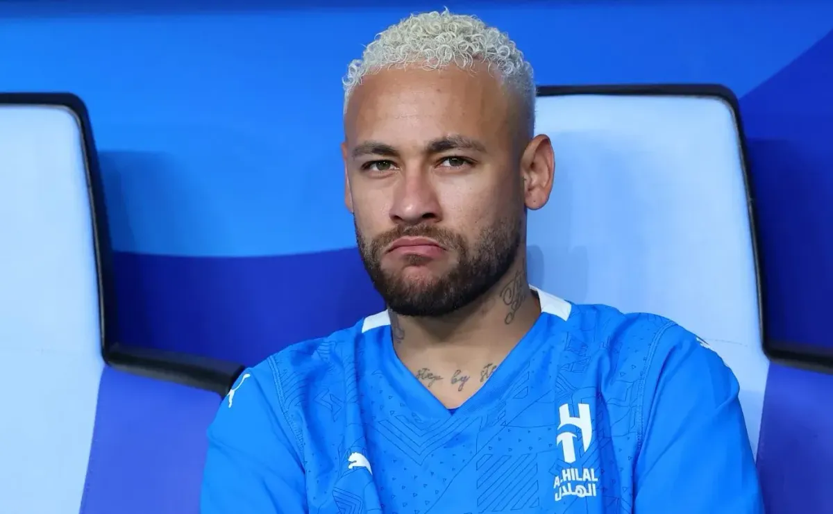 Flamengo decide assinar com Neymar para ser a maior contratação do Clube em 2025