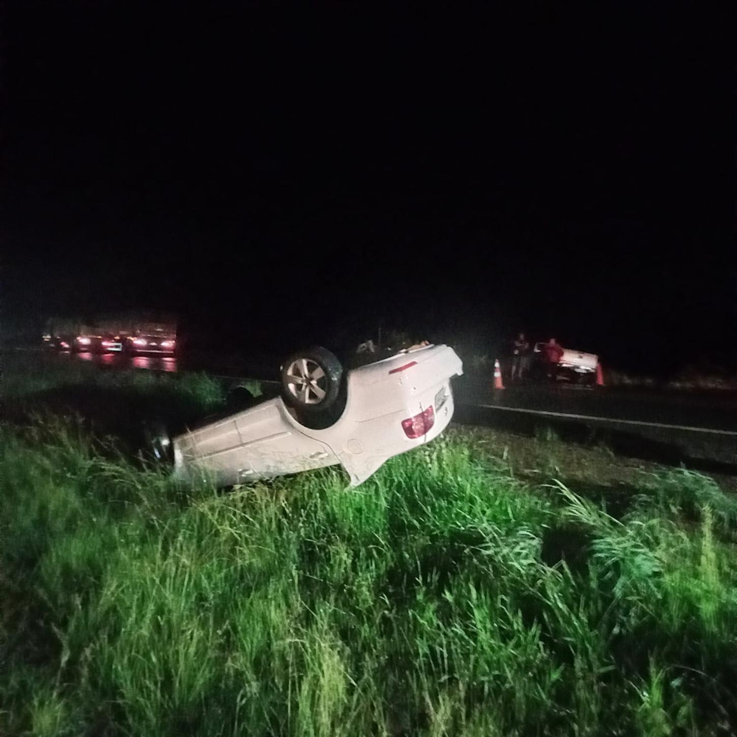 Grave acidente entre 2 veículos deixa uma pessoa em estado grave em Luziânia