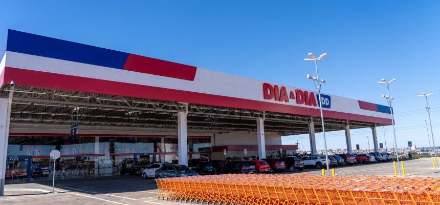 Nova Loja Atacadão Dia a Dia chega a Luziânia com diversas vagas de emprego para ambos os sexos