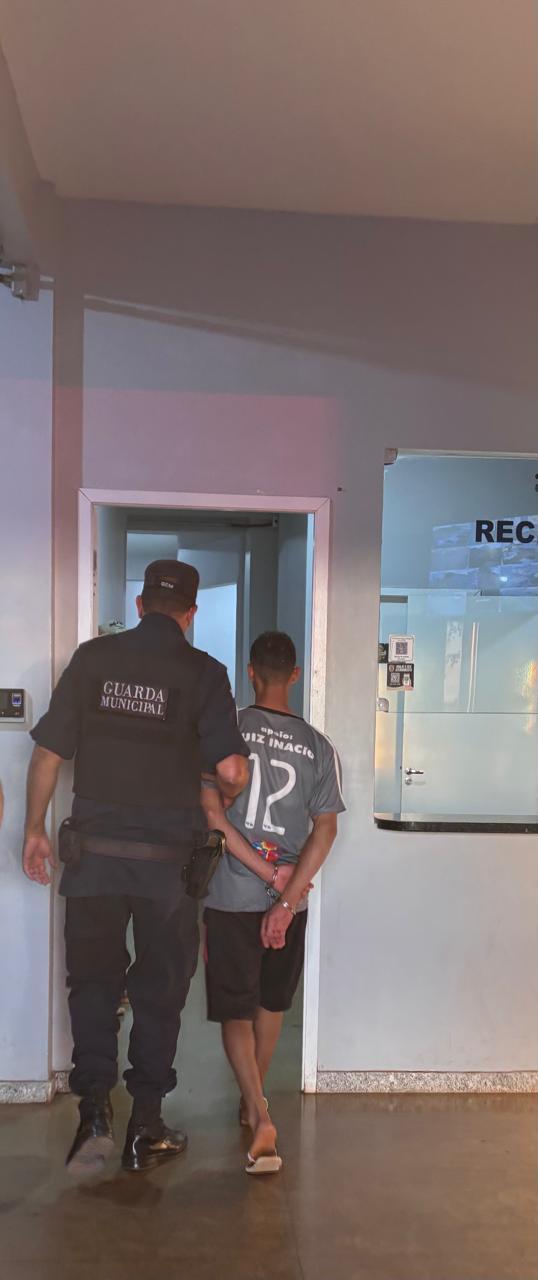 Criança aciona Guarda Municipal e agressor é preso por descumprir medida protetiva em Luziânia