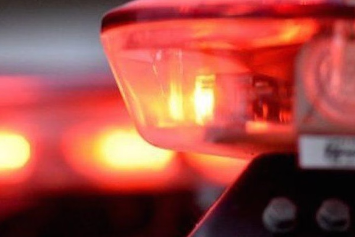 Homem tenta matar a esposa e os filhos a facadas no DF