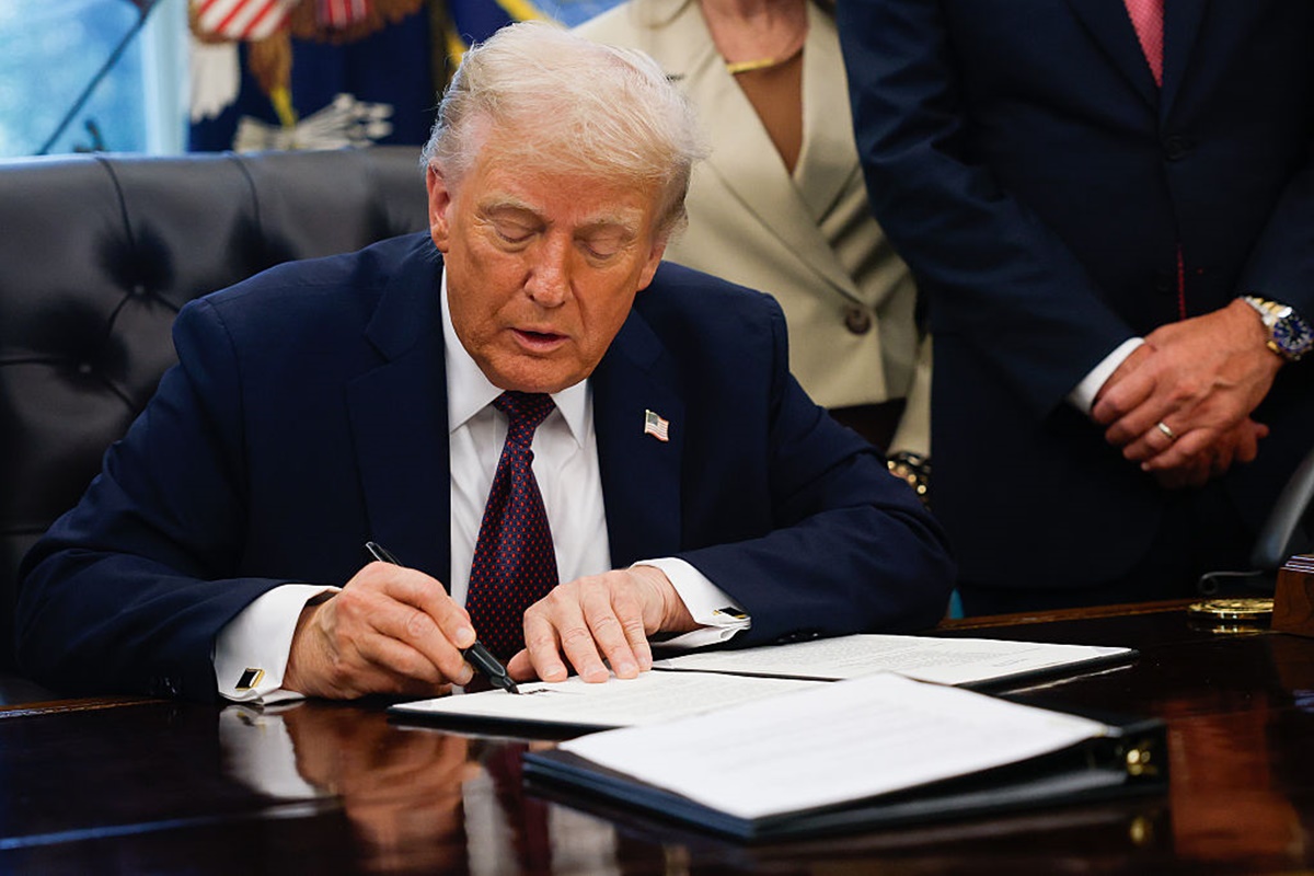 Trump dá “carta branca” para países da Otan abaterem aviões da Rússia