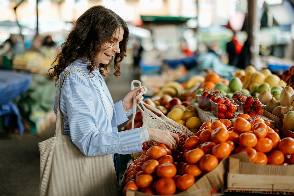 Como escolher frutas perfeitas no mercado e não desperdiçar dinheiro