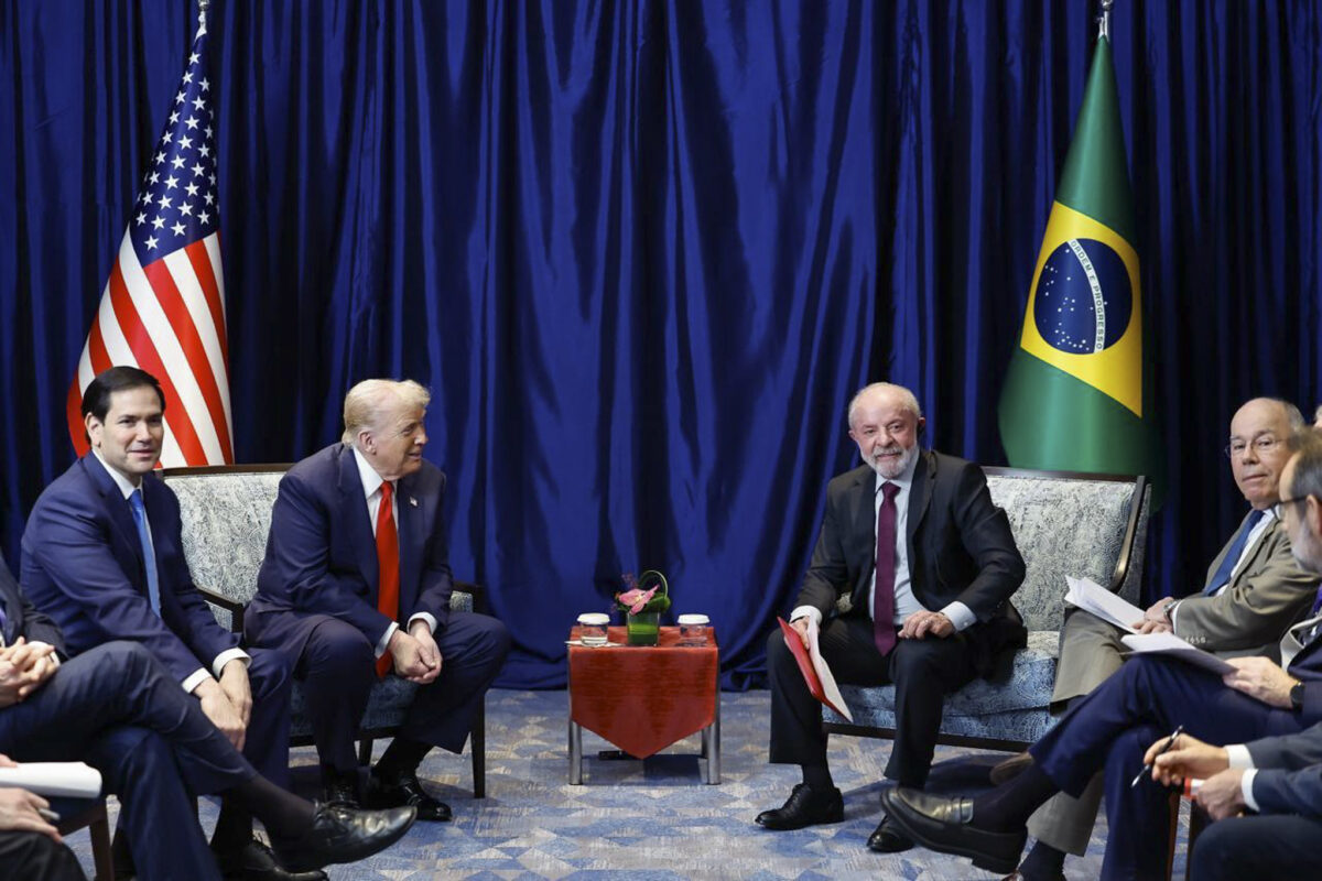 Lula ofereceu ajuda a Trump para mediar crise com a Venezuela