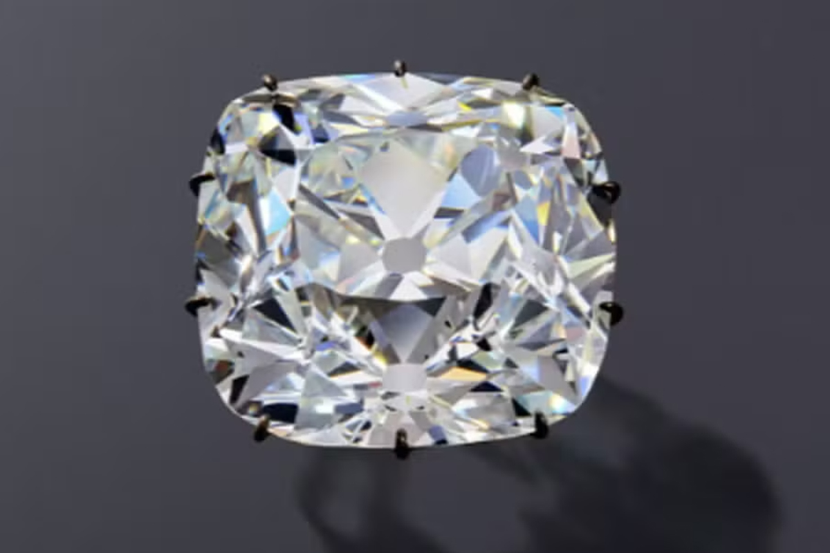 O diamante “amaldiçoado” que foi deixado de lado no assalto ao Louvre
