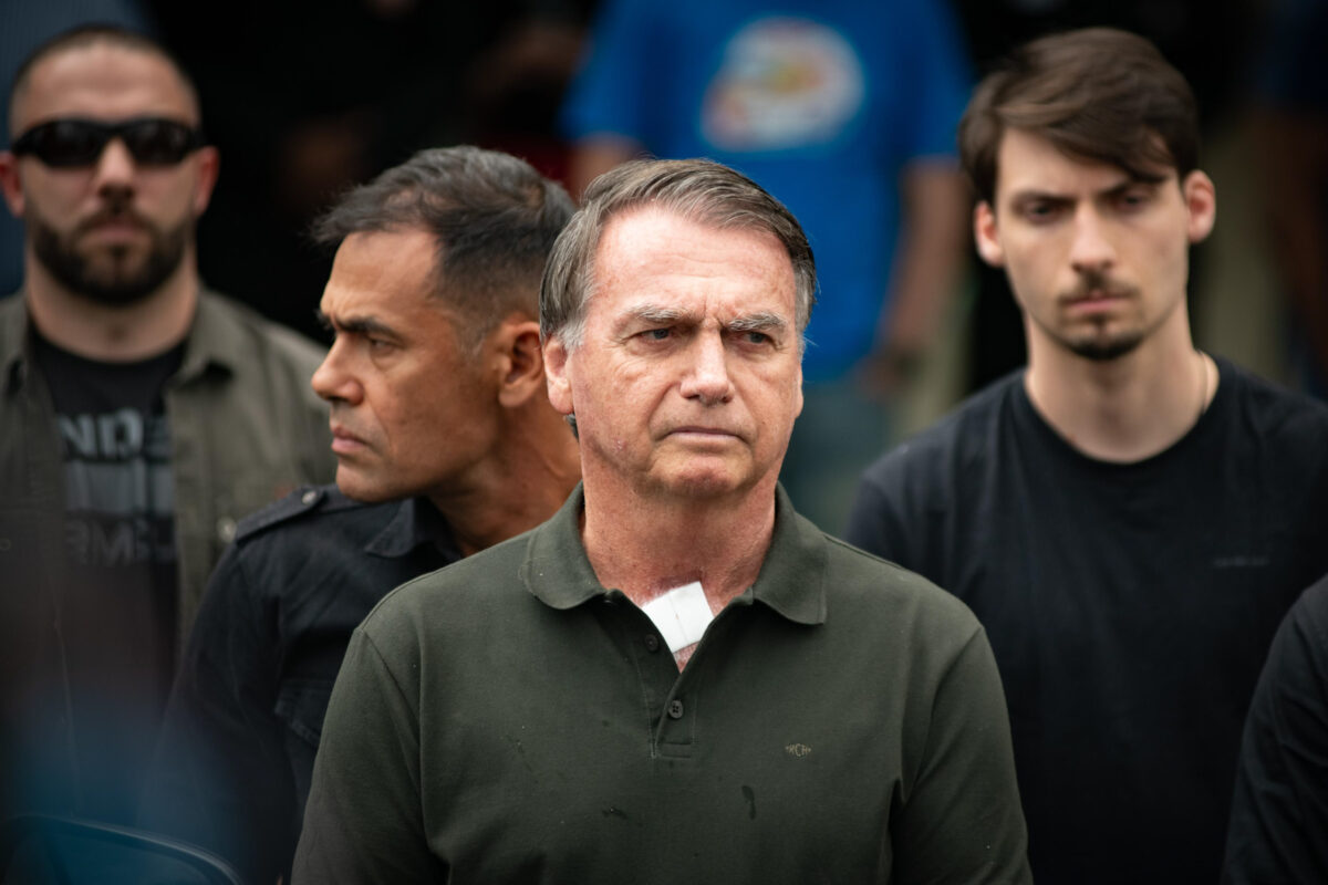 Após ter recurso negado pelo STF, Bolsonaro já pode ser preso?