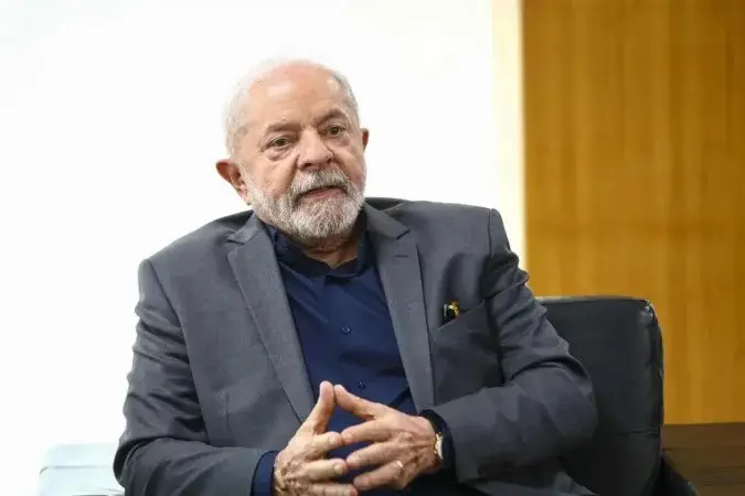Lula pede expulsão de auditor da CGU que agrediu mulher no DF