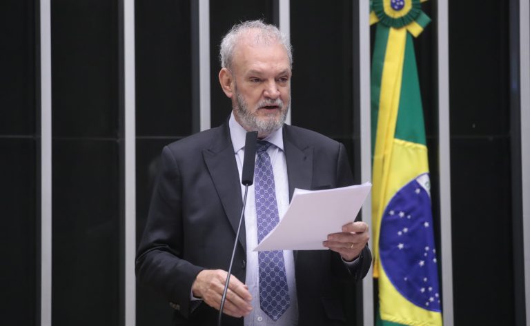 Comissão aprova política de assistência para pessoas com alergias