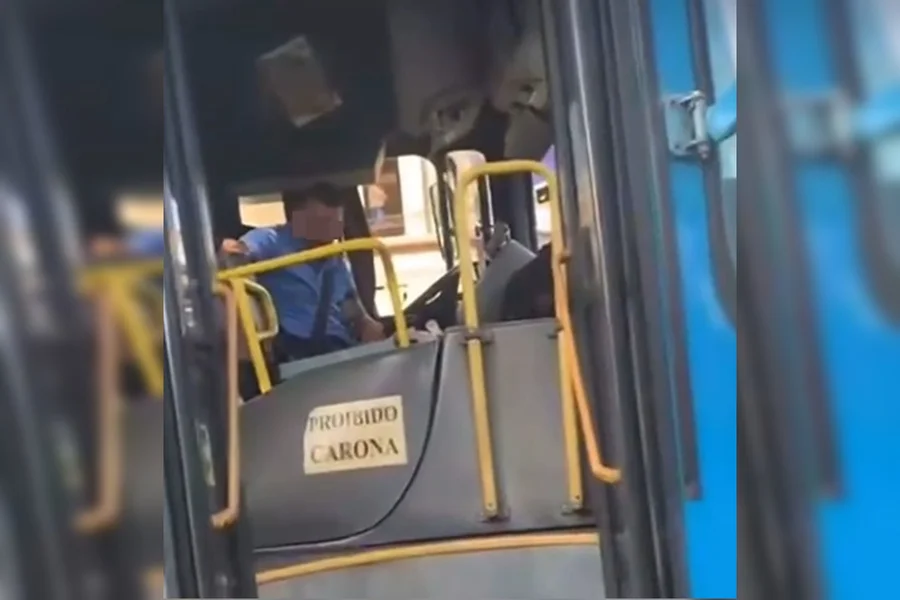 Motorista de ônibus causa pânico e abandona passageiros em Goiás