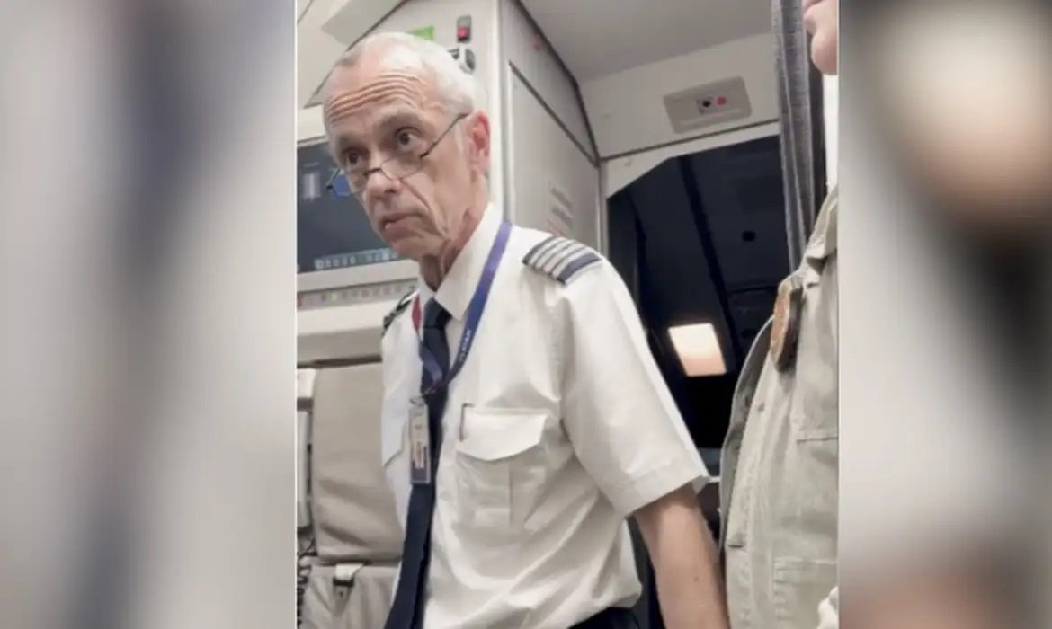 Polícia revela que piloto detido por pedofilia aliciava mães e avós para abusar de crianças