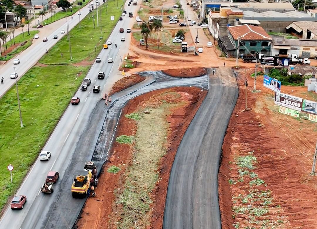 Pista marginal da BR-040 entre Havan e Parque Marajó é liberada em Valparaíso