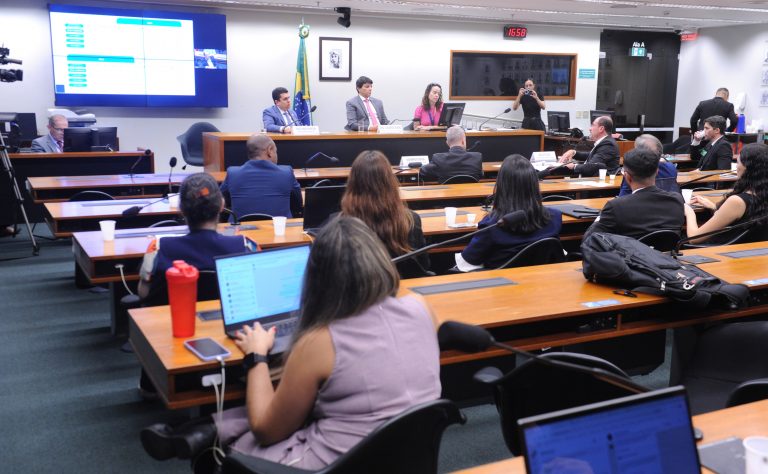 Anac propõe banimento de passageiros disruptivos em voos