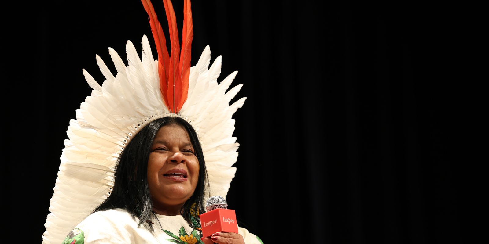 Sônia Guajajara tem alta hospitalar após cinco dias de internação