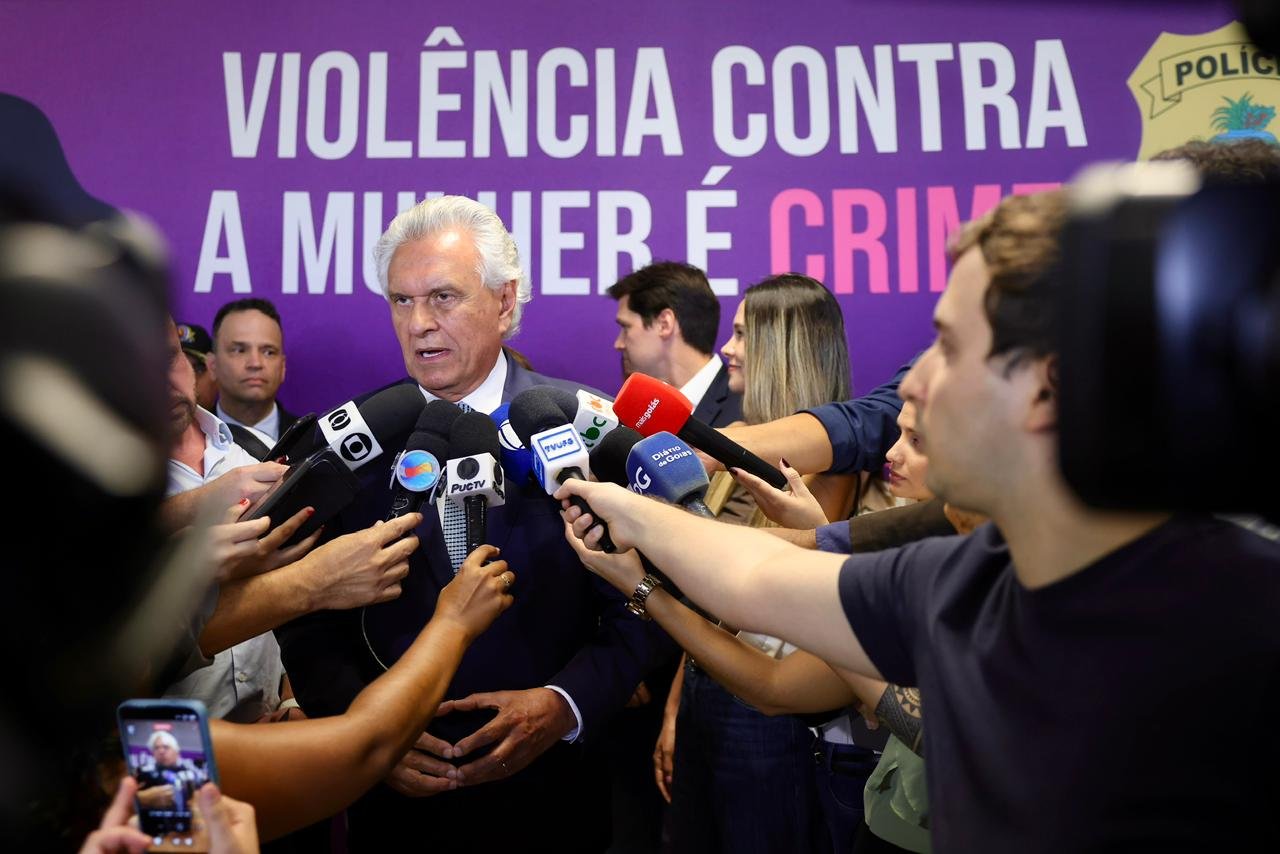 Caiado defende engajamento social amplo no combate ao feminicídio
