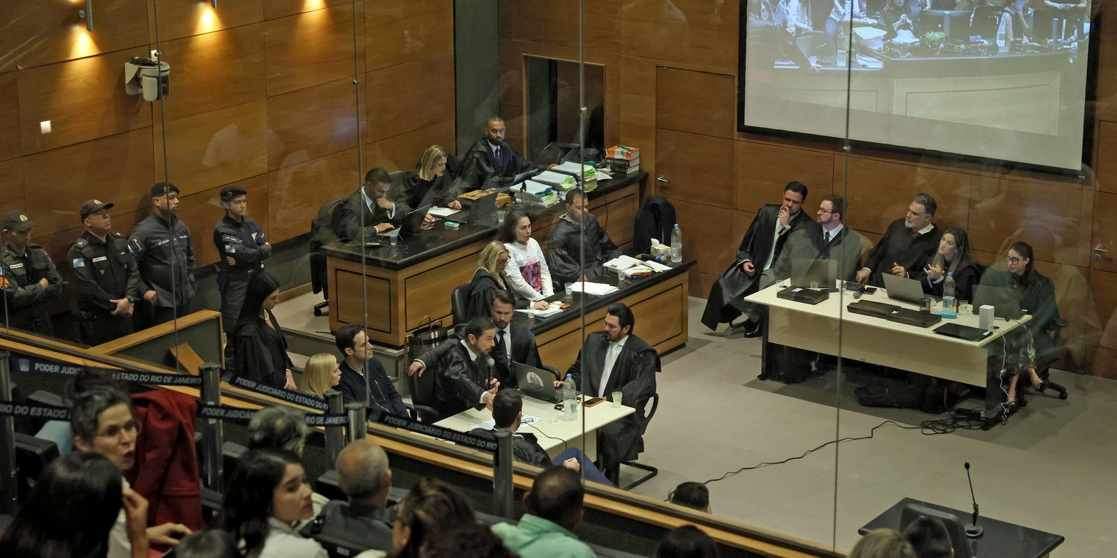 Monique Medeiros é dispensada do cargo na prefeitura do Rio em meio ao caso Henry Borel