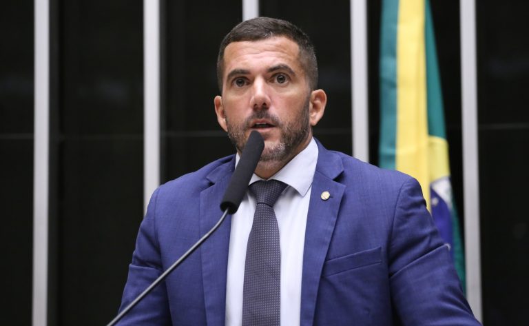 Comissão aprova projeto que eleva pena para corrupção passiva no Judiciário