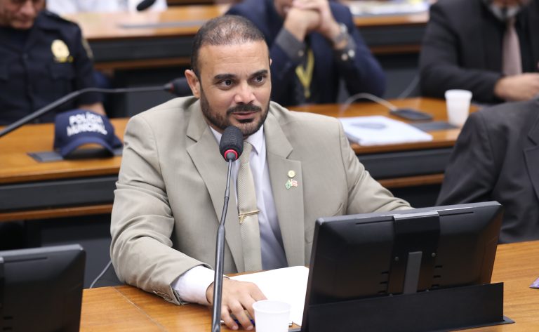 Comissão da Câmara aprova diretrizes para busca de pessoas com deficiência