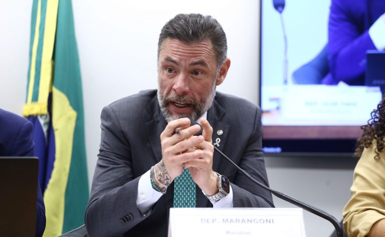 Câmara dos Deputados promove debate sobre terapias para autismo