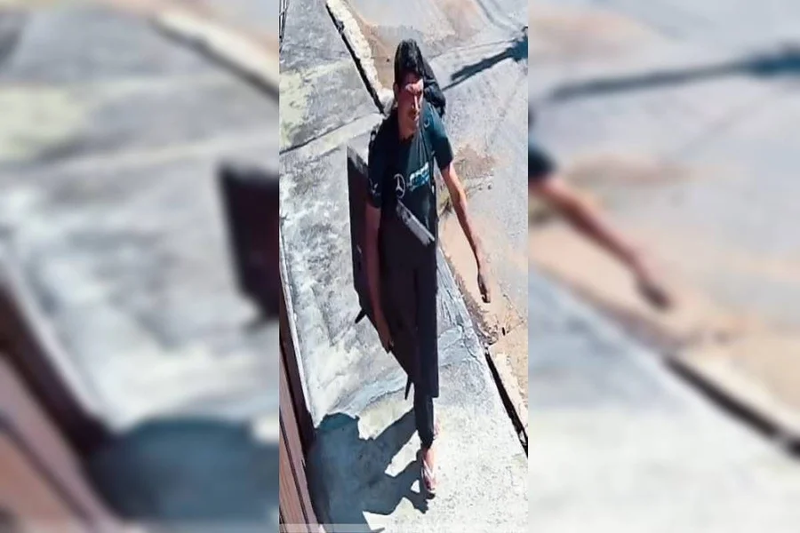 Ladrão invade residência em Santa Maria e furta documentos e televisão