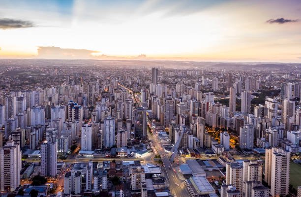 Procon fiscaliza e notifica 25 hotéis em Goiânia por preços de hospedagem durante o MotoGP