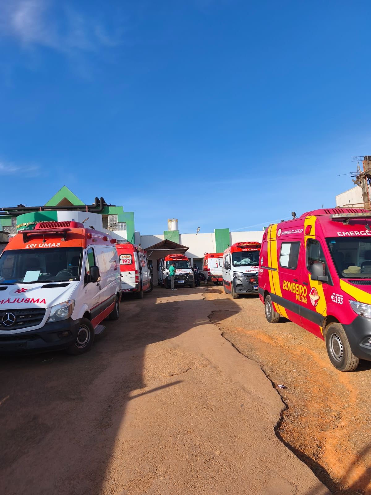 Colisão na BR-020 resulta em oito mortes e seis feridos