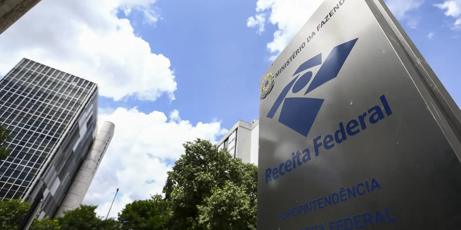 Receita federal alcança recorde de R$ 229,2 bilhões em março