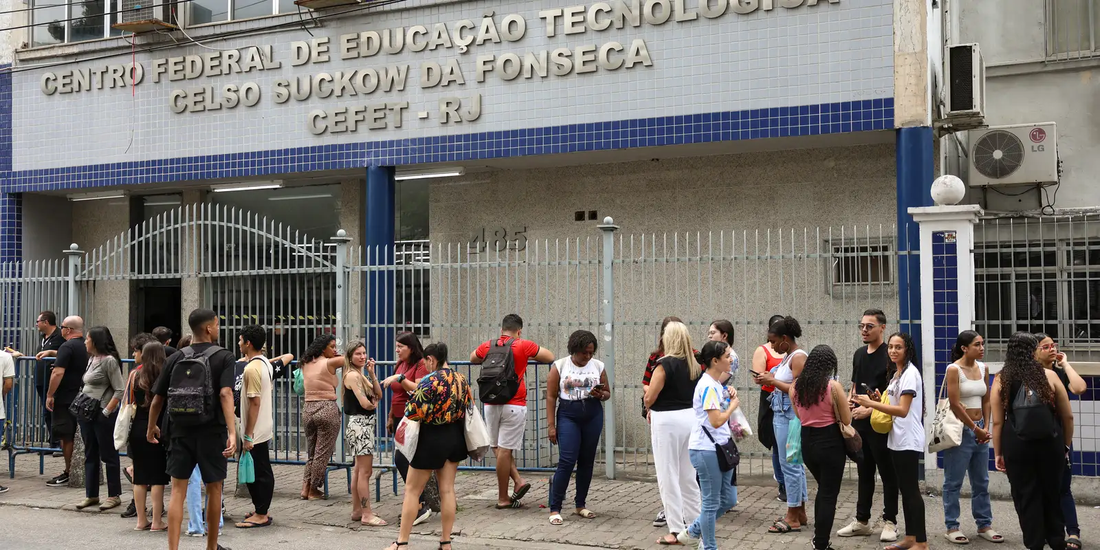Cefet Rio anuncia processo seletivo para docentes com remuneração de até R$ 13 mil