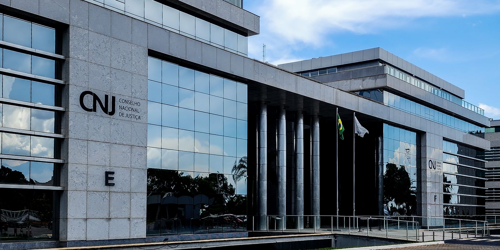 CNJ e CNMP aprovam novas vantagens para magistrados e membros do Ministério Público