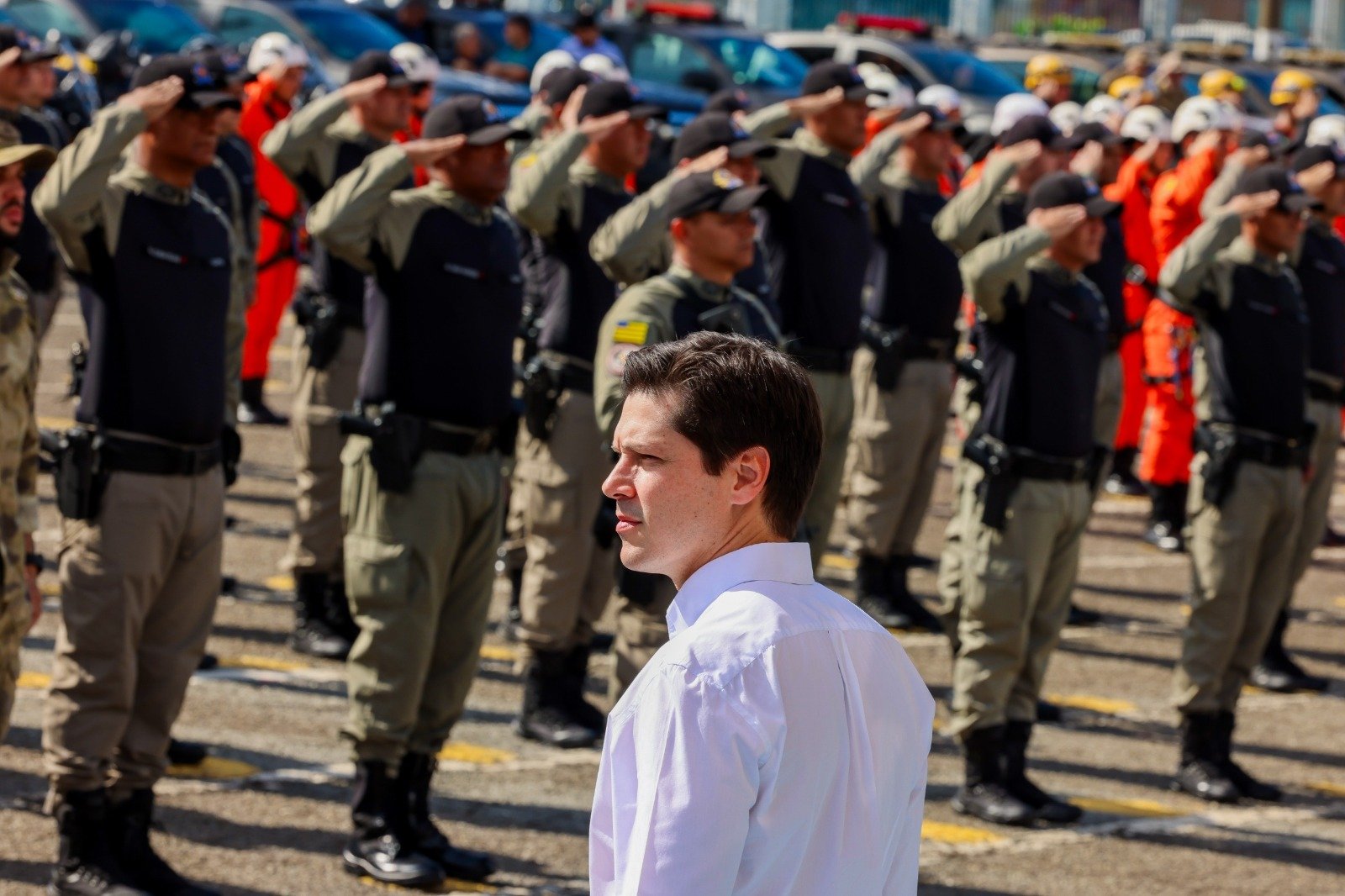 Daniel Vilela fortalece segurança com novos equipamentos e operação policial