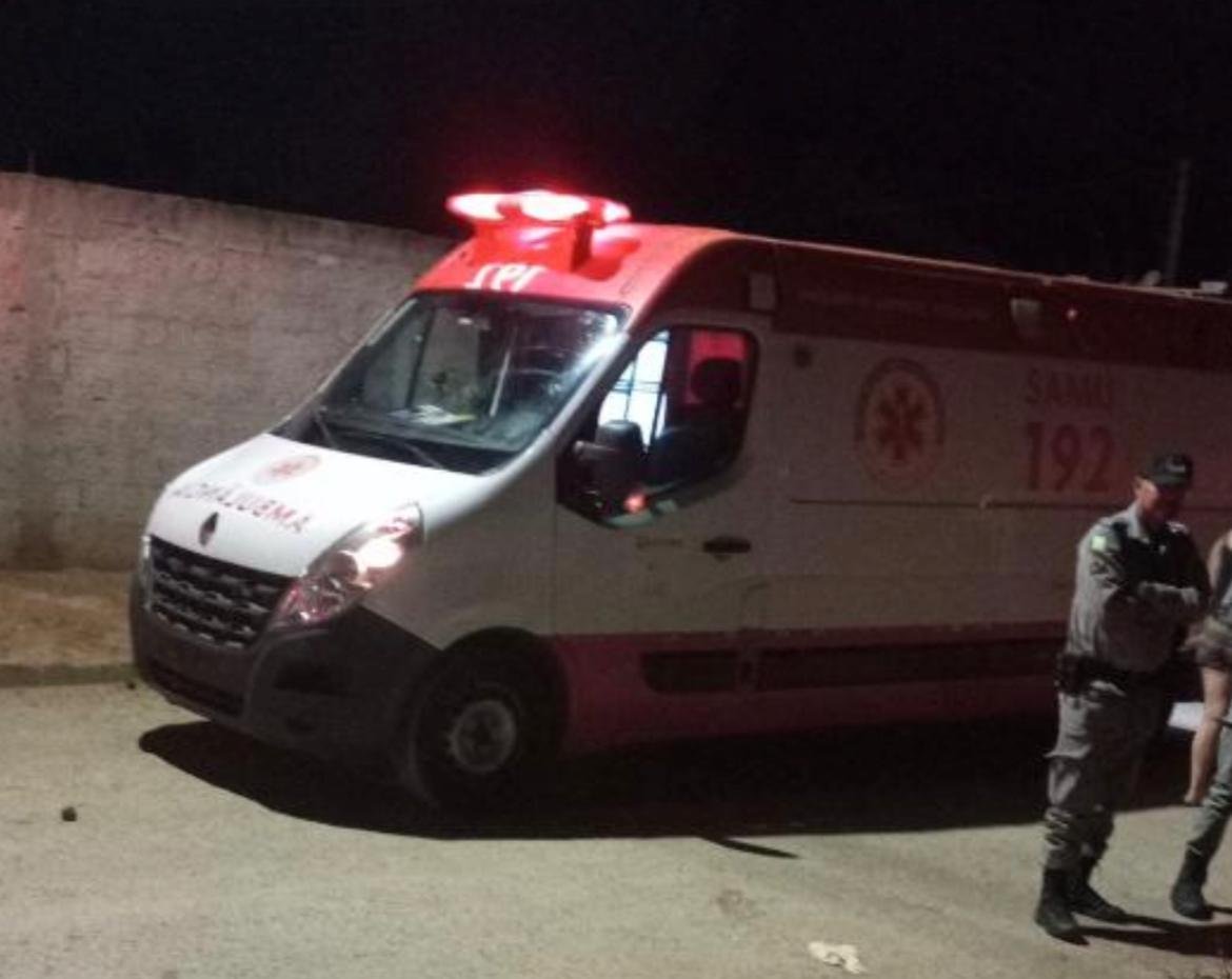 Duas pessoas morrem e uma fica ferida em ataque a tiros em Luziânia