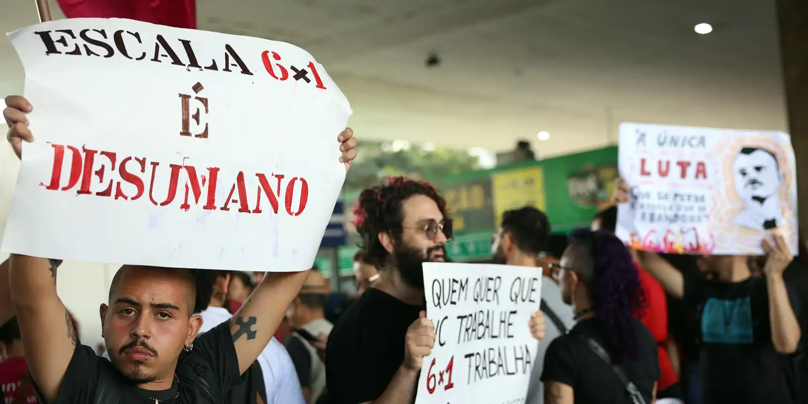 Fim da escala 6x1 é a pauta central nas manifestações do Dia do Trabalhador