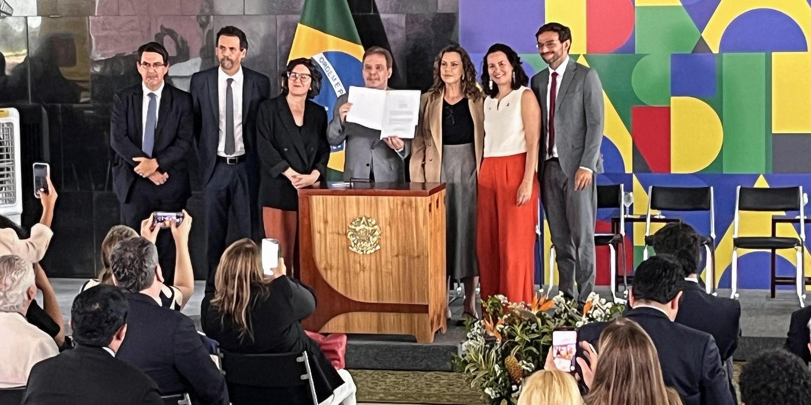 Governo federal institui protocolo nacional para apuração de crimes contra profissionais da imprensa