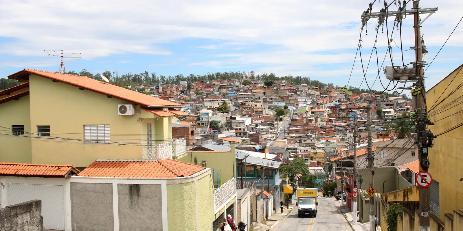 Moradores de Perus, SP, denunciam manipulação em audiência pública