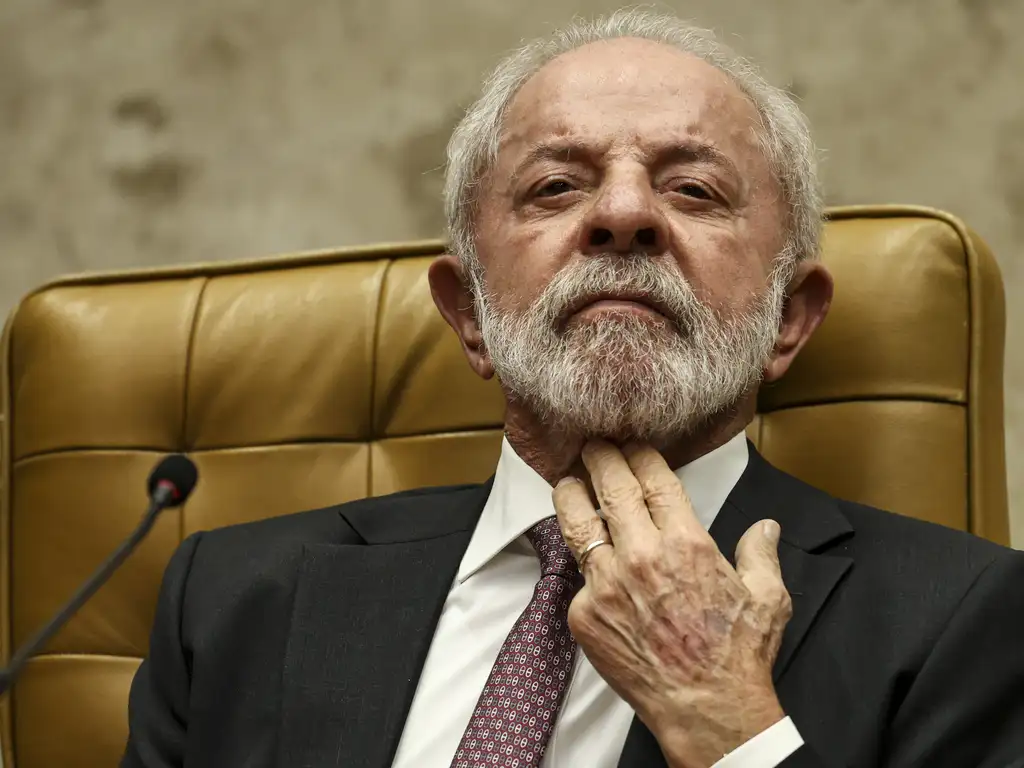 Governo Lula propõe escala 5x2 e redução de jornada sem corte salarial, enviando projeto com urgência ao Congresso