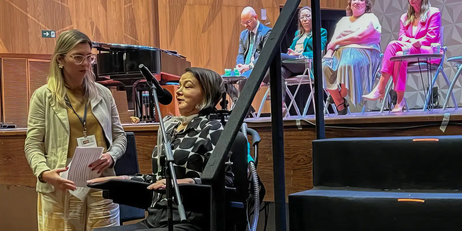 A vereadora Luciana Novaes, vítima de bala perdida em 2003, falece no Rio