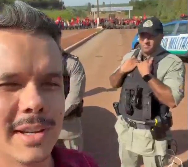Vereador é preso por desacato durante protesto do MST em Santa Helena de Goiás