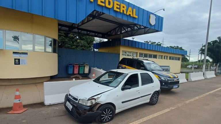 Motorista embriagado é detido pela PRF após perseguição e colisão na BR-060