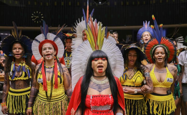 Câmara dos Deputados celebra 22ª edição do Acampamento Terra Livre