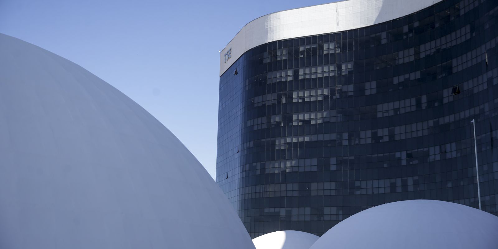 TSE anula eleição de governador de Roraima e convoca novas eleições