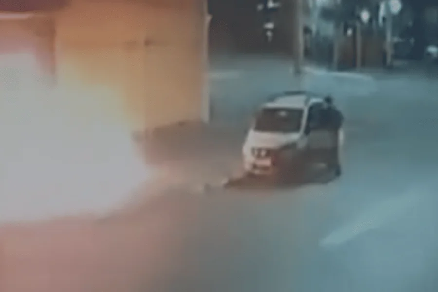 Acusado de incendiar concessionária responderá por fogo criminoso