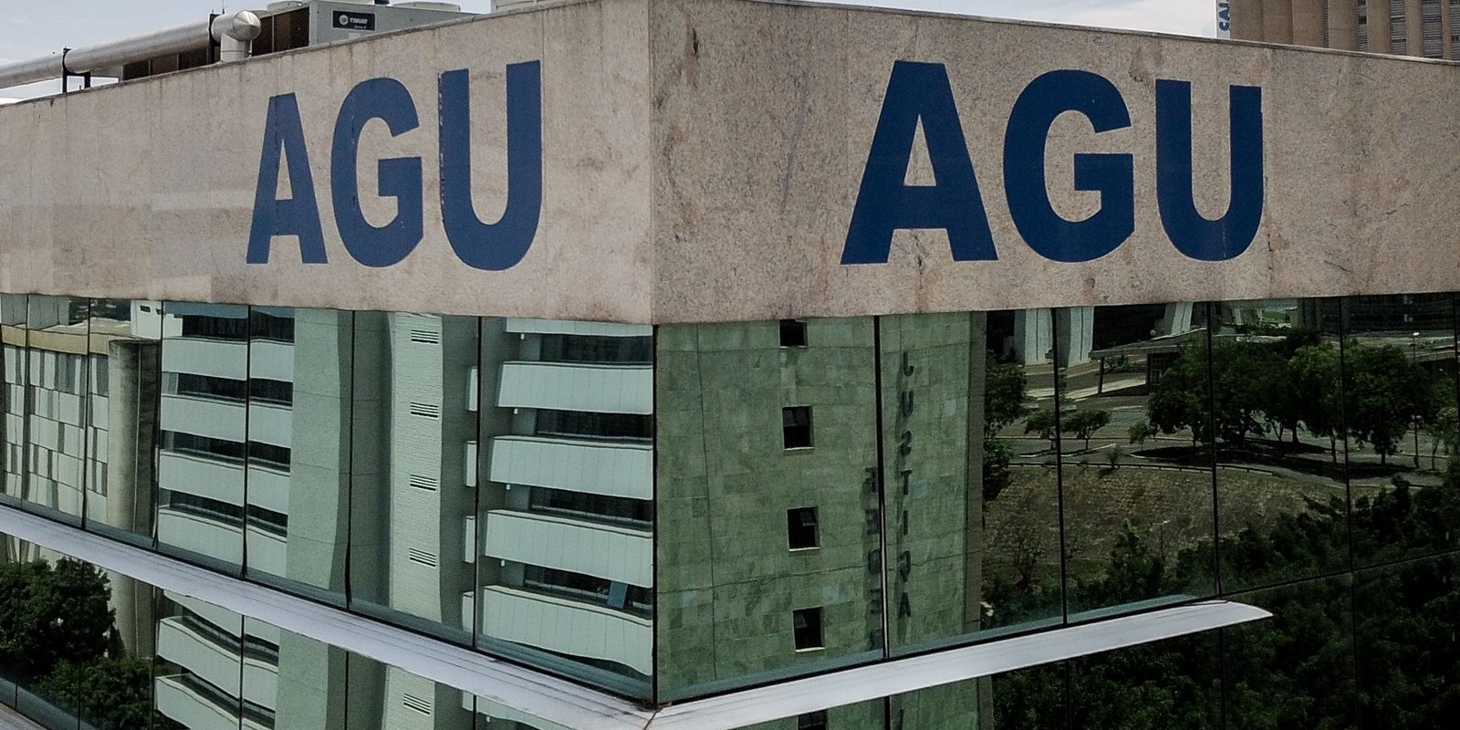 AGU contesta Lei da Dosimetria no STF por inconstitucionalidade