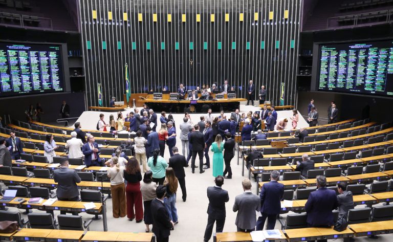 Alcolumbre recusa pedidos de instalação de CPI do Banco Master