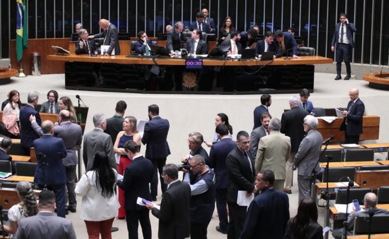 Câmara dos Deputados aprova inclusão da economia criativa em fundos regionais