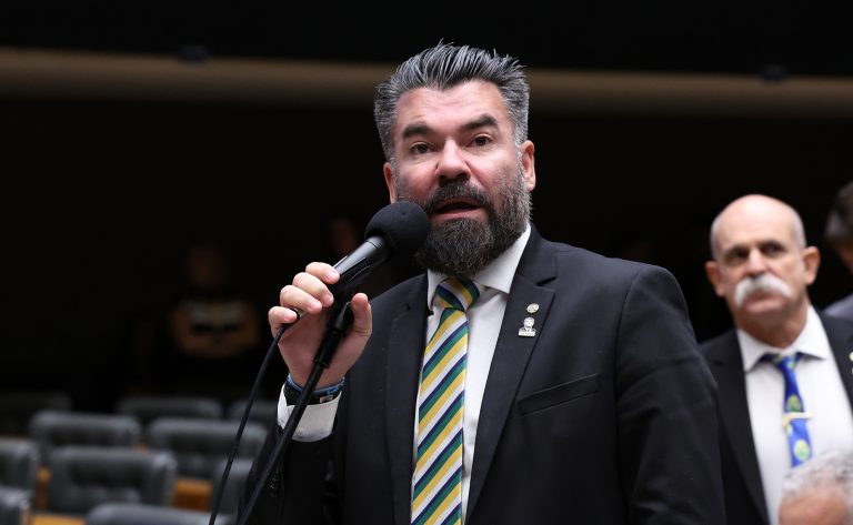 Comissão aprova proposta que autoriza delegados a recorrerem de decisões judiciais em inquéritos