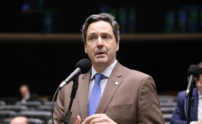 Câmara aprova proposta para vetar entrada de veículos ligados a criminosos