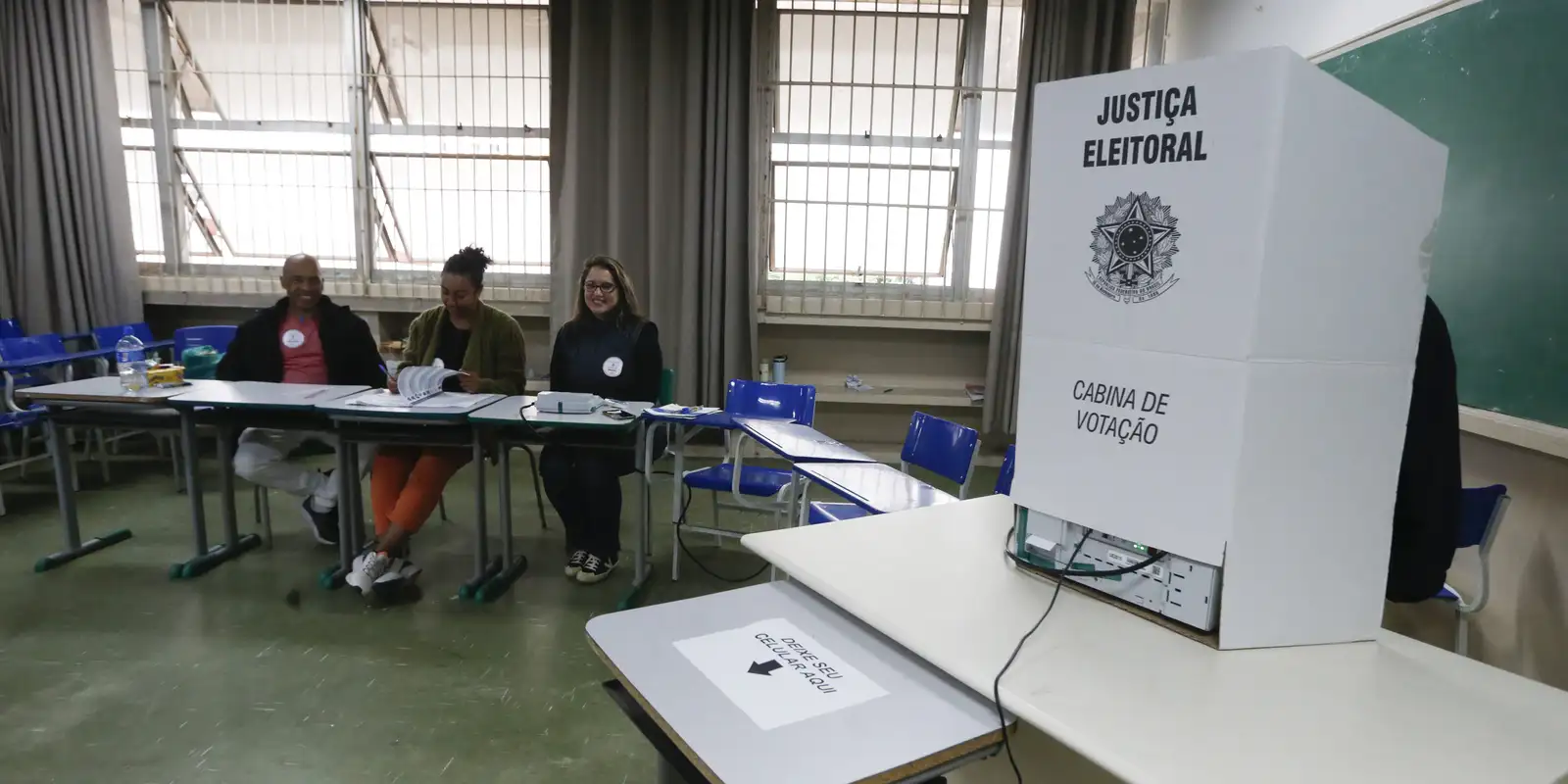 Prazo para regularizar o título de eleitor termina nesta quarta-feira