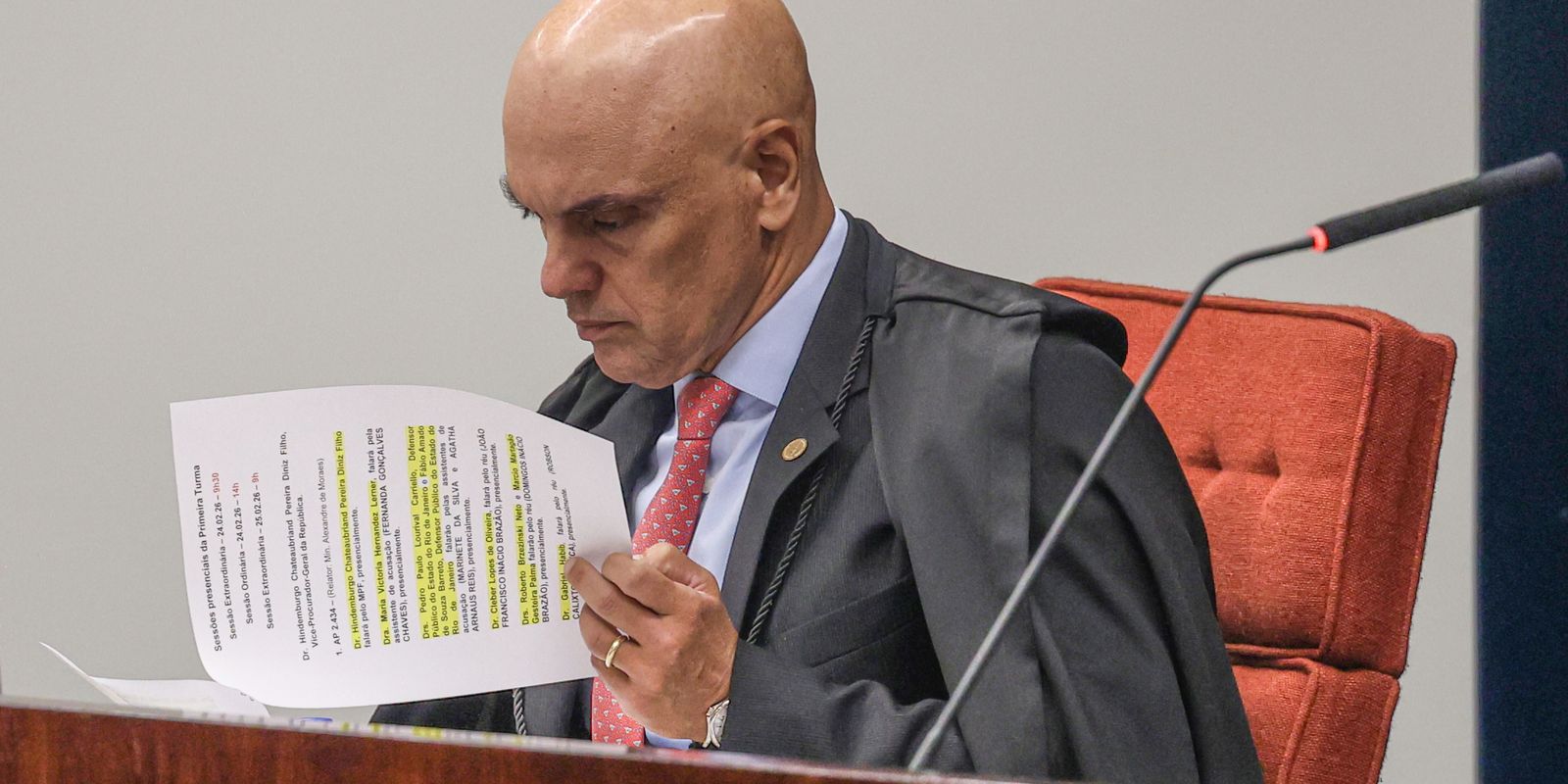 Moraes exige que o governo brasileiro atue na extradição de Zambelli