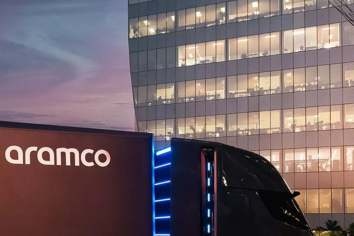 Acidente de helicóptero da Saudi Aramco na Arábia Saudita resulta em 14 mortes